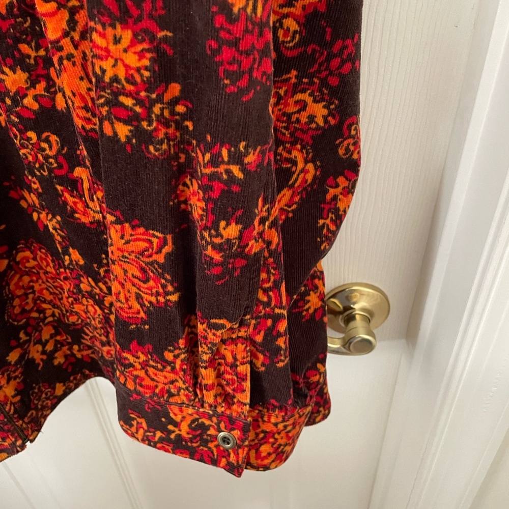 Colorful Floral Jacket - Picture 5 of 5